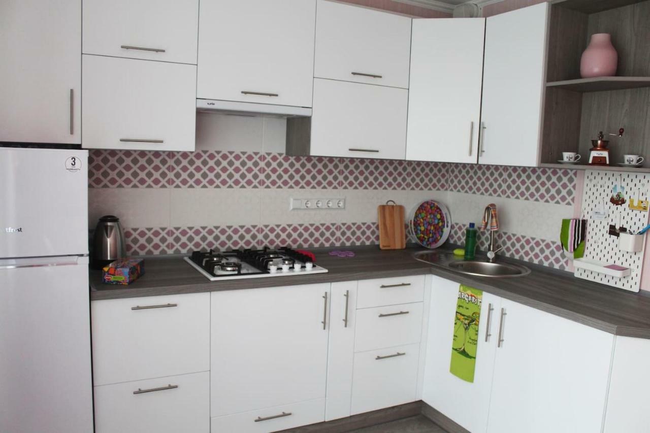Apartment Next To Airport Boryspilʼ Exterior foto